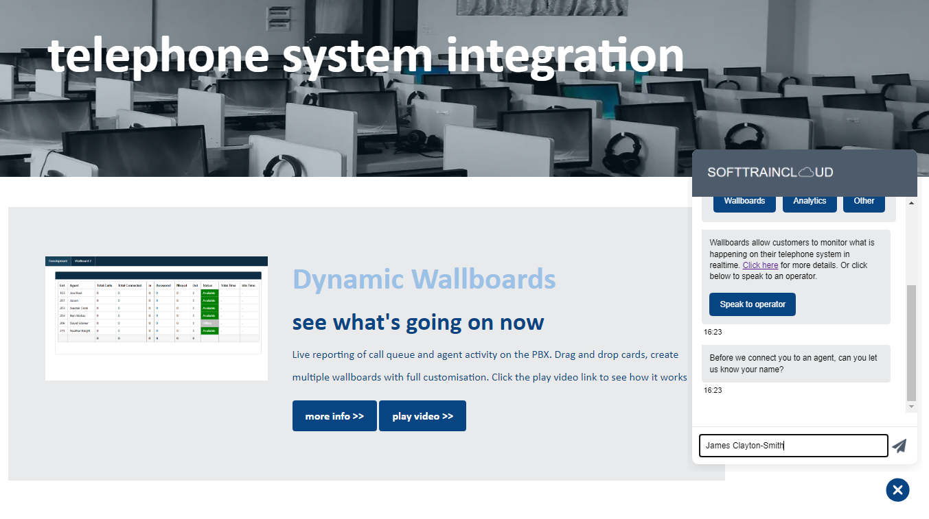 SoftTrain Cloud live chat and chatbot integration screenshot of chat functionality